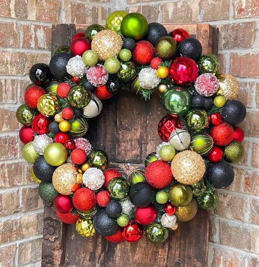 Luxurious & classy non-breakable ornament wreath for mantel, mirror or door